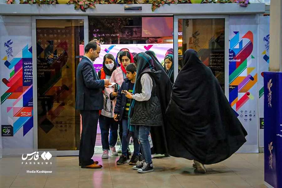 رونمایی از جدول اکران جشنواره فیلم فجر در ساری